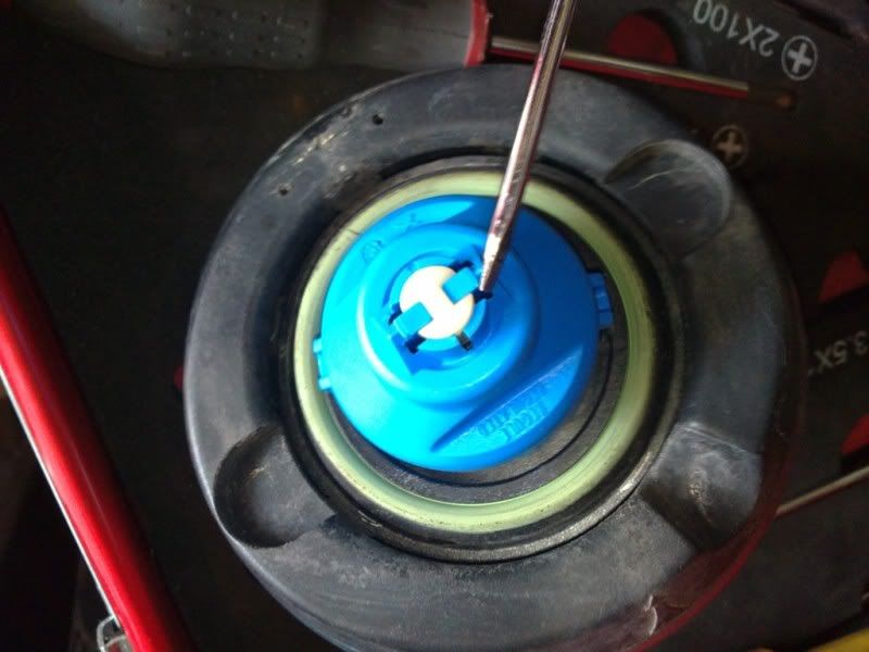 MGF & MG TF Owners Forum Fuel filler cap How to Change the Lock